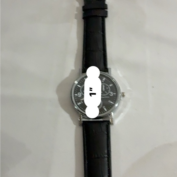 Geneva Watch Black Pleather Strap, Silver Case Gift Box Included - Picture 9 of 10